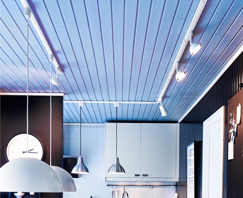 Фото реечного потолка на кухне