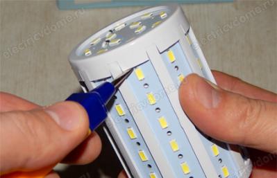 220 voltų LED lempos dizainas